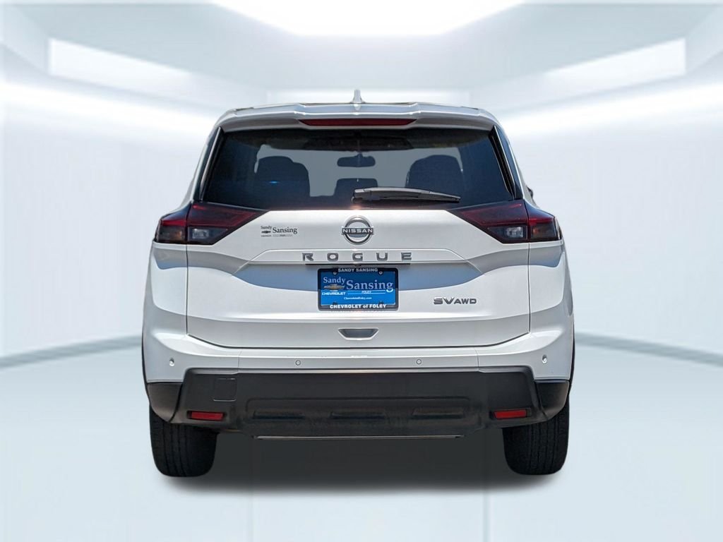 Used 2024 White Nissan SV image 5