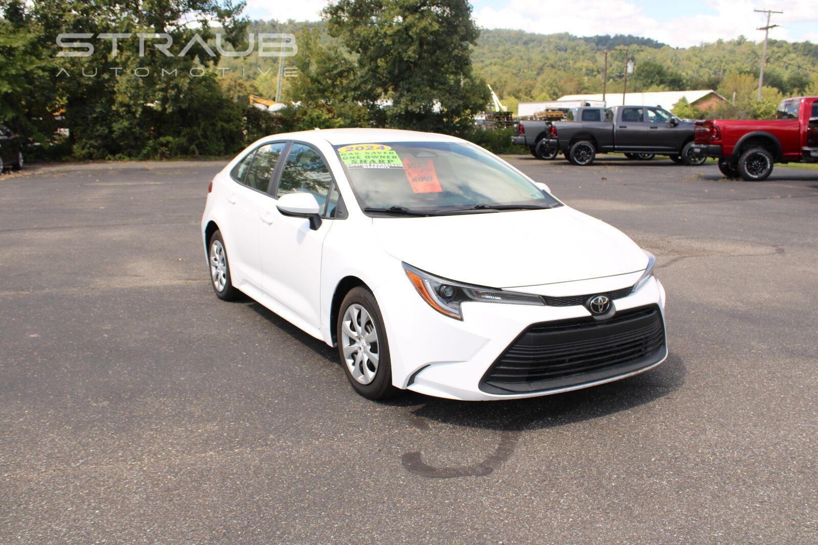 Used 2024 Ice Cap Toyota LE image 2