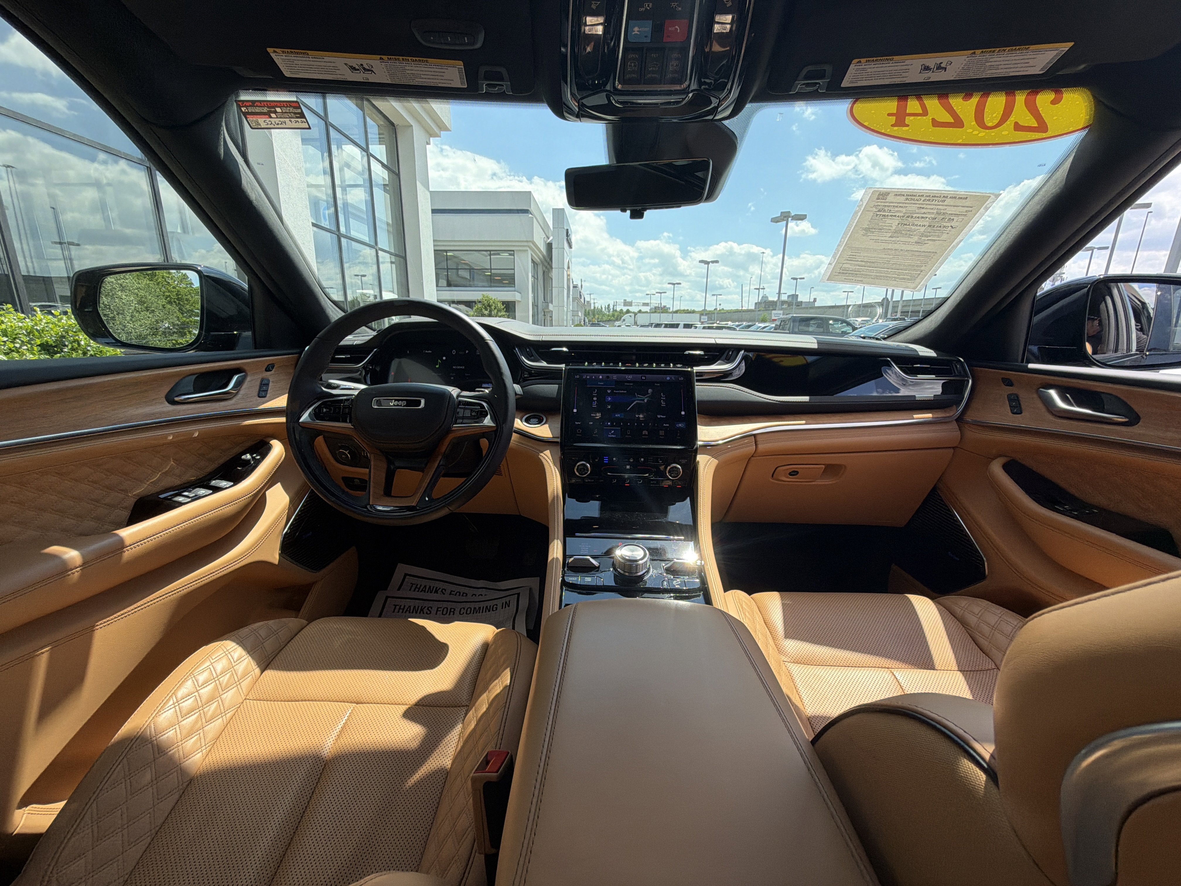 Used 2024 Diamond Black Crystal Pearlcoat Jeep Summit Reserve image 34
