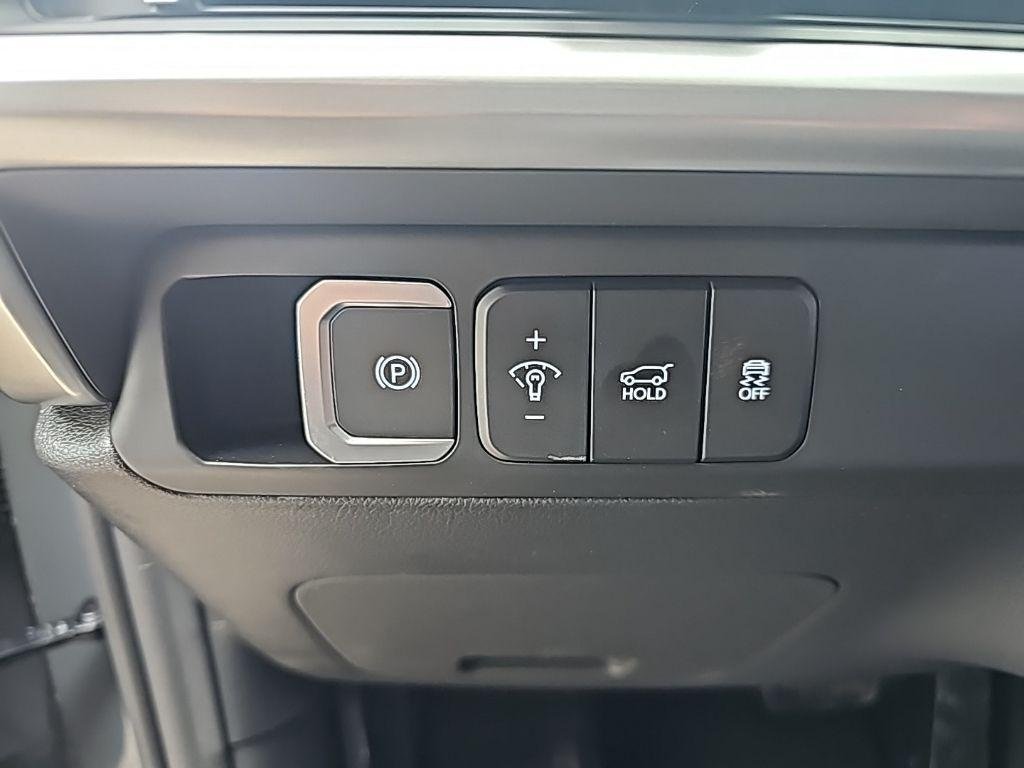 New 2026 Gray Hyundai SEL AWD image 13
