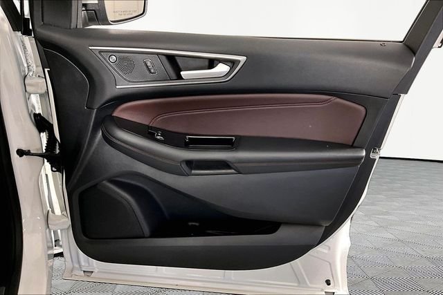 Used 2020 White Ford Titanium image 26