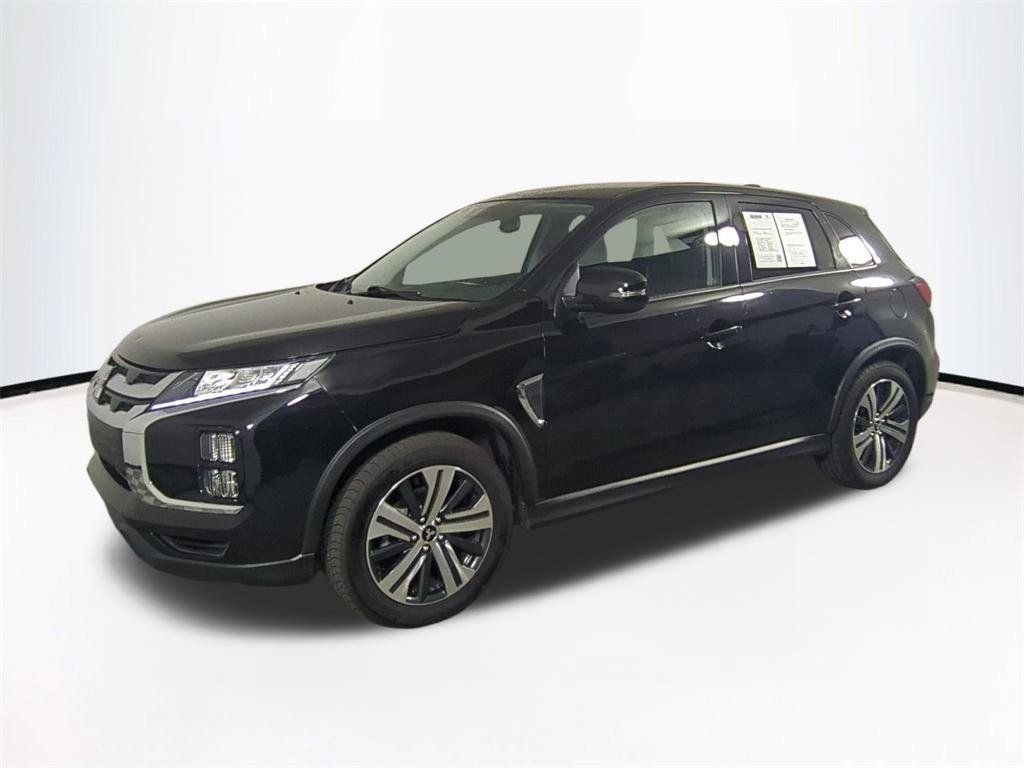 Used 2024  Mitsubishi 2.0 ES image 9