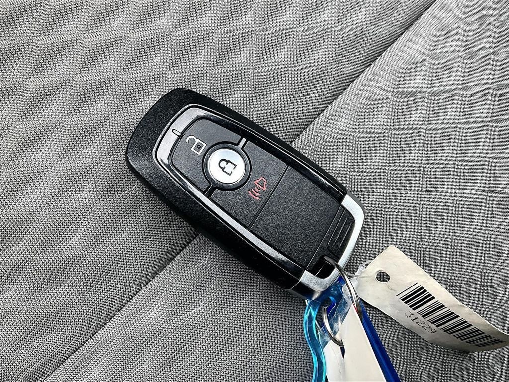 Used 2021 White Ford SE image 11