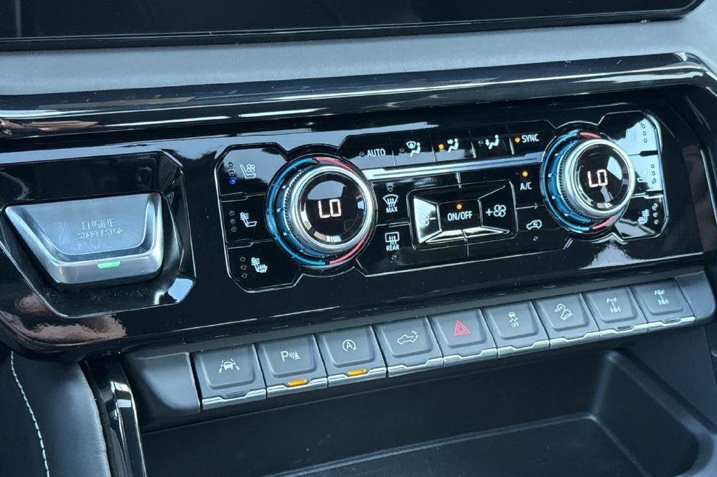 2026 GMC Sierra 1500 AT4X - Photo 20
