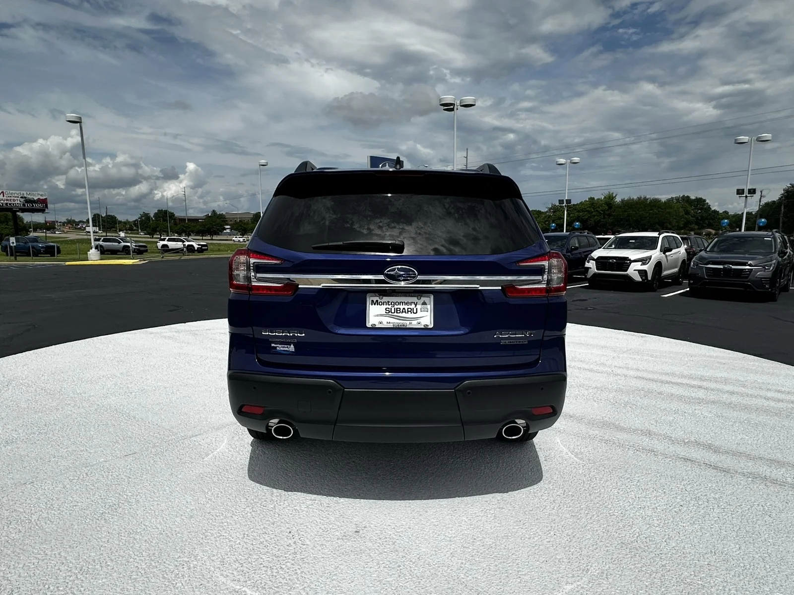 New 2026 SAPPHIRE BLUE PEARL Subaru Limited 7-Passenger image 6