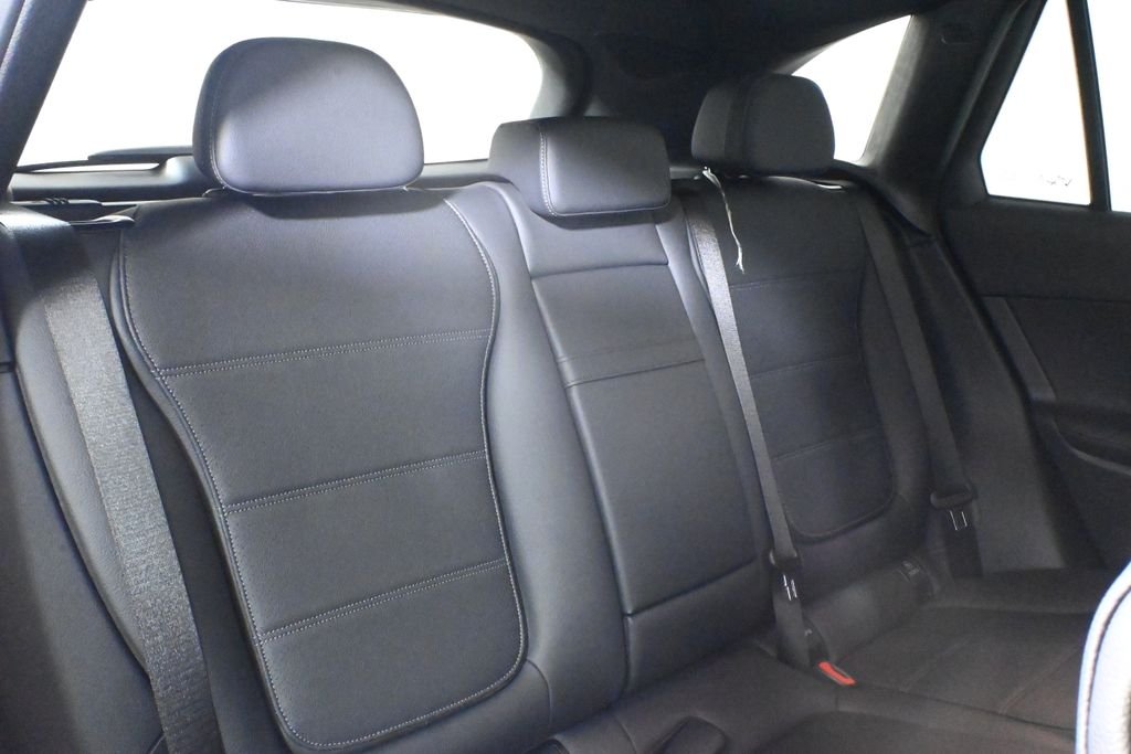 Used 2026 Black Mercedes-Benz GLC 300 image 32