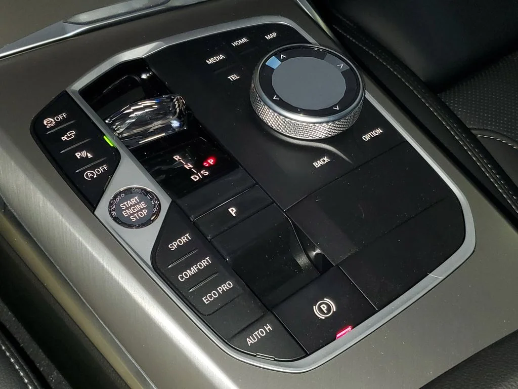New 2026 Dravit Grey Metallic BMW M340i image 25