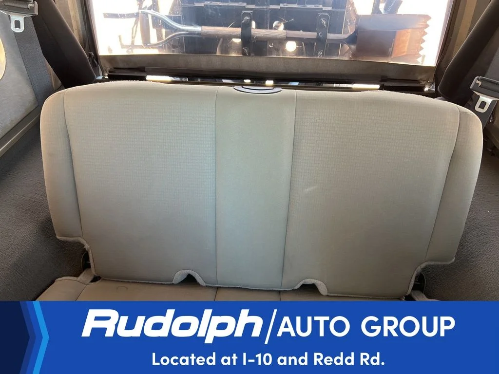 Used 2006 Light Khaki Metallic Jeep Unlimited Rubicon image 25