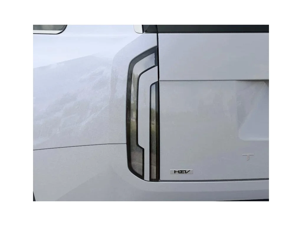 New 2027 Glacial White Pearl Kia EX image 11