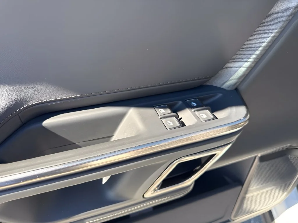 Used 2022 White Rivian Adventure image 22