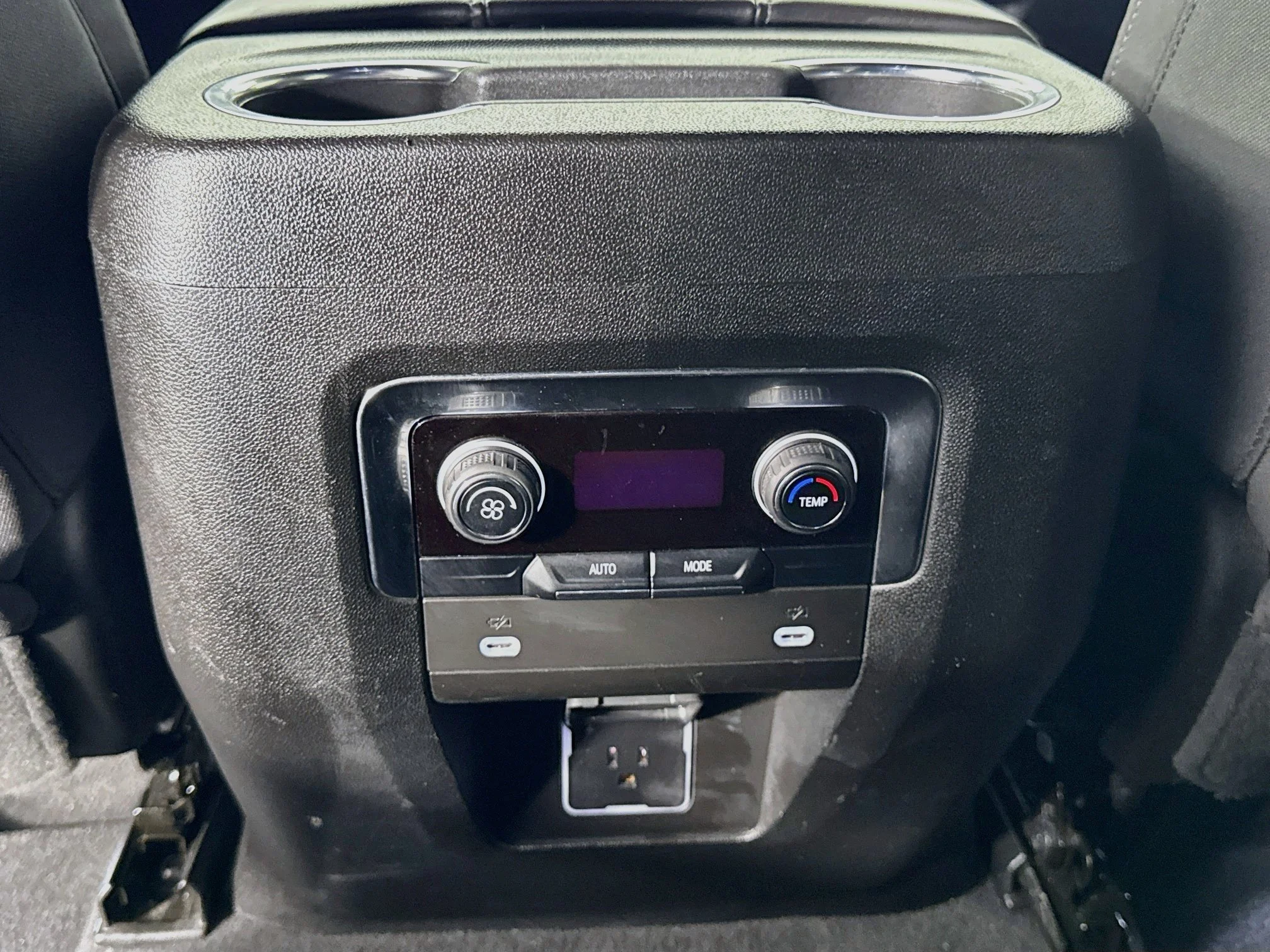 Used 2023 STERLING GRAY METALLIC Chevrolet LS image 26