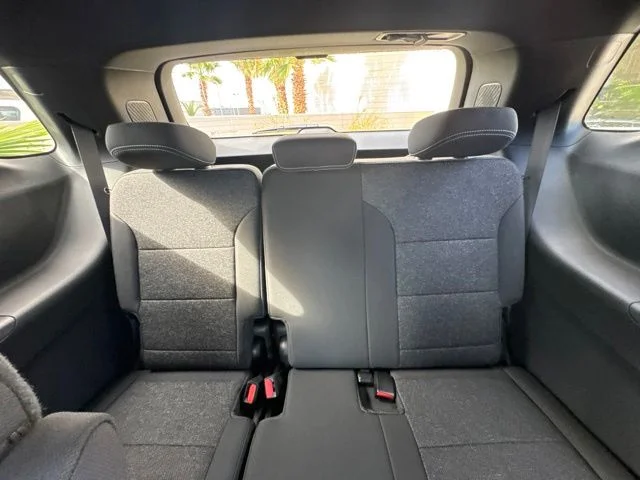 New 2027 Gray Chevrolet LT image 22