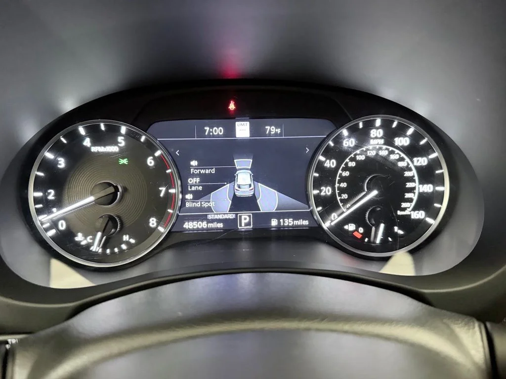 Certified Used 2023 White INFINITI SPORT image 14