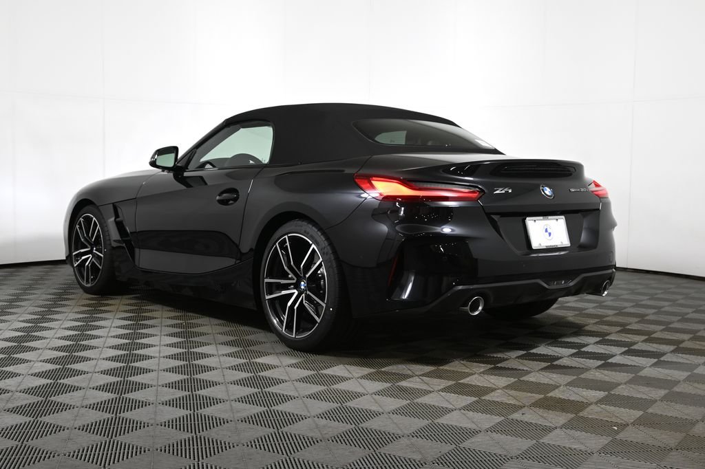 New 2026 Black Sapphire Metallic BMW sDrive30i image 6