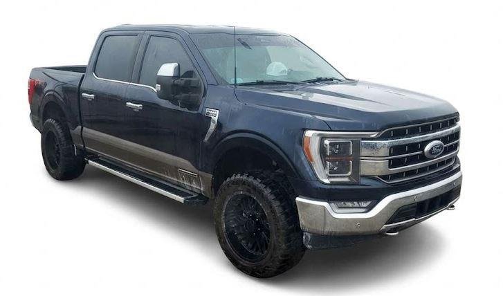 Used 2022 Antimatter Blue Metallic Ford LARIAT image 2