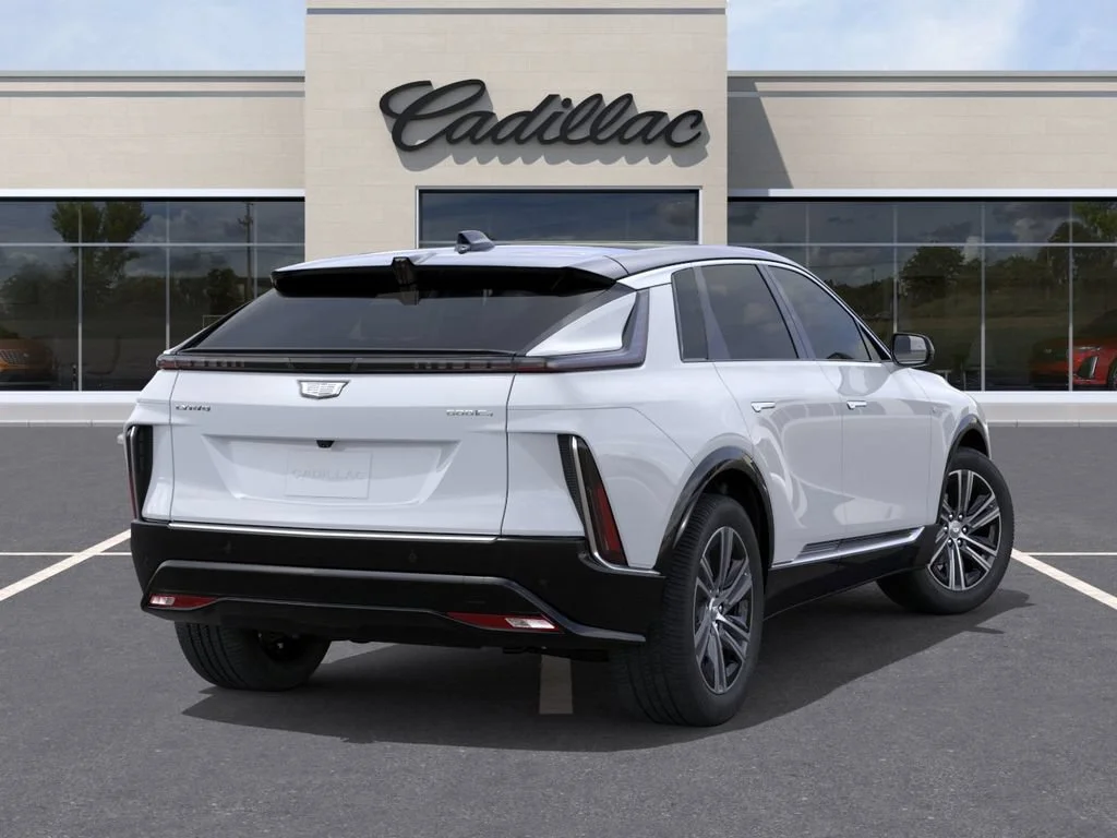New 2026 Vibrant White Tricoat Cadillac Luxury image 4