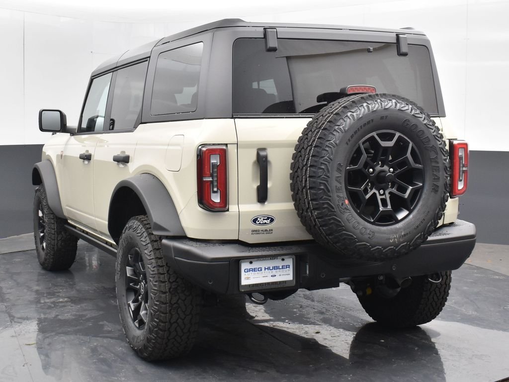 New 2026 Desert Sand Ford Badlands® image 3