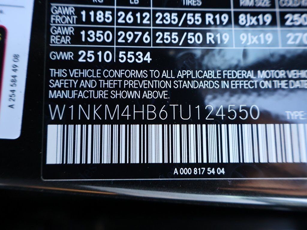 New 2026 Graphite Grey Metallic Mercedes-Benz GLC 300 image 42
