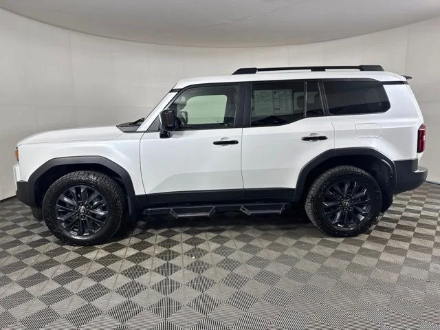 Used 2024 Pearl Toyota Base image 7