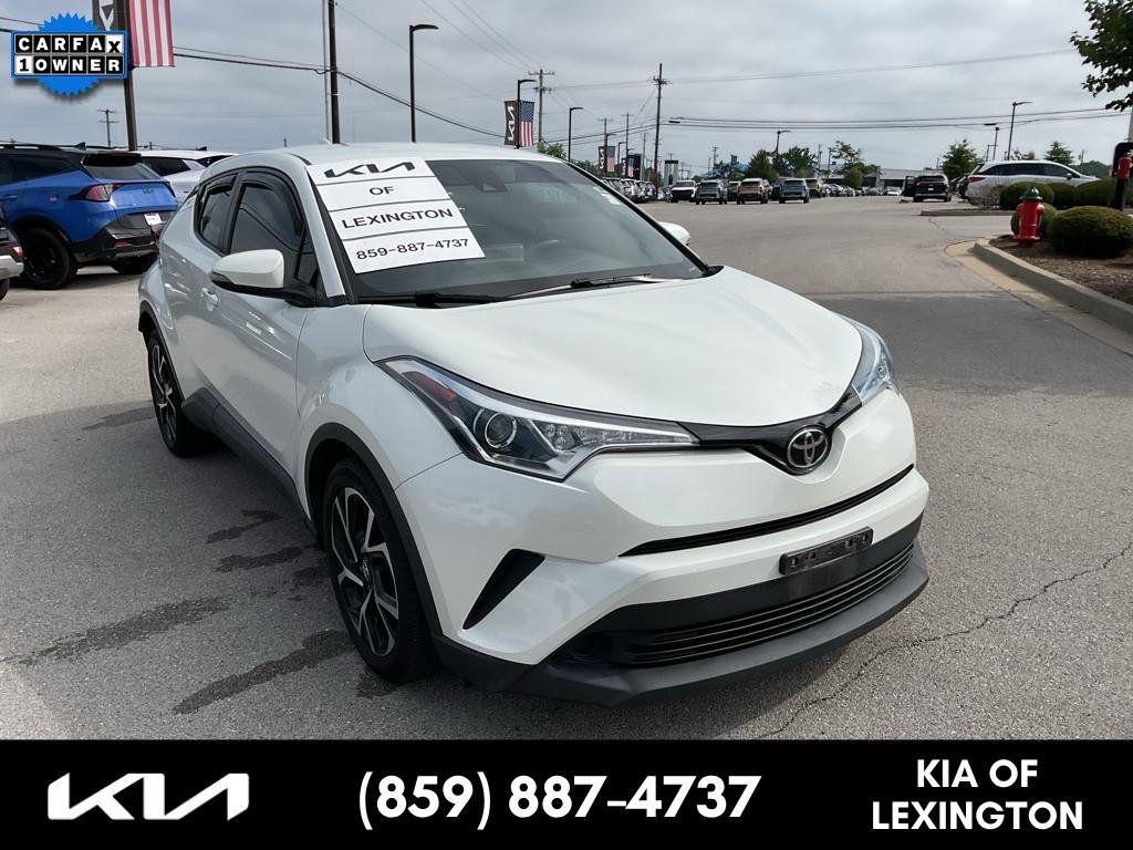 Used 2019 Blizzard Pearl Toyota XLE image 1