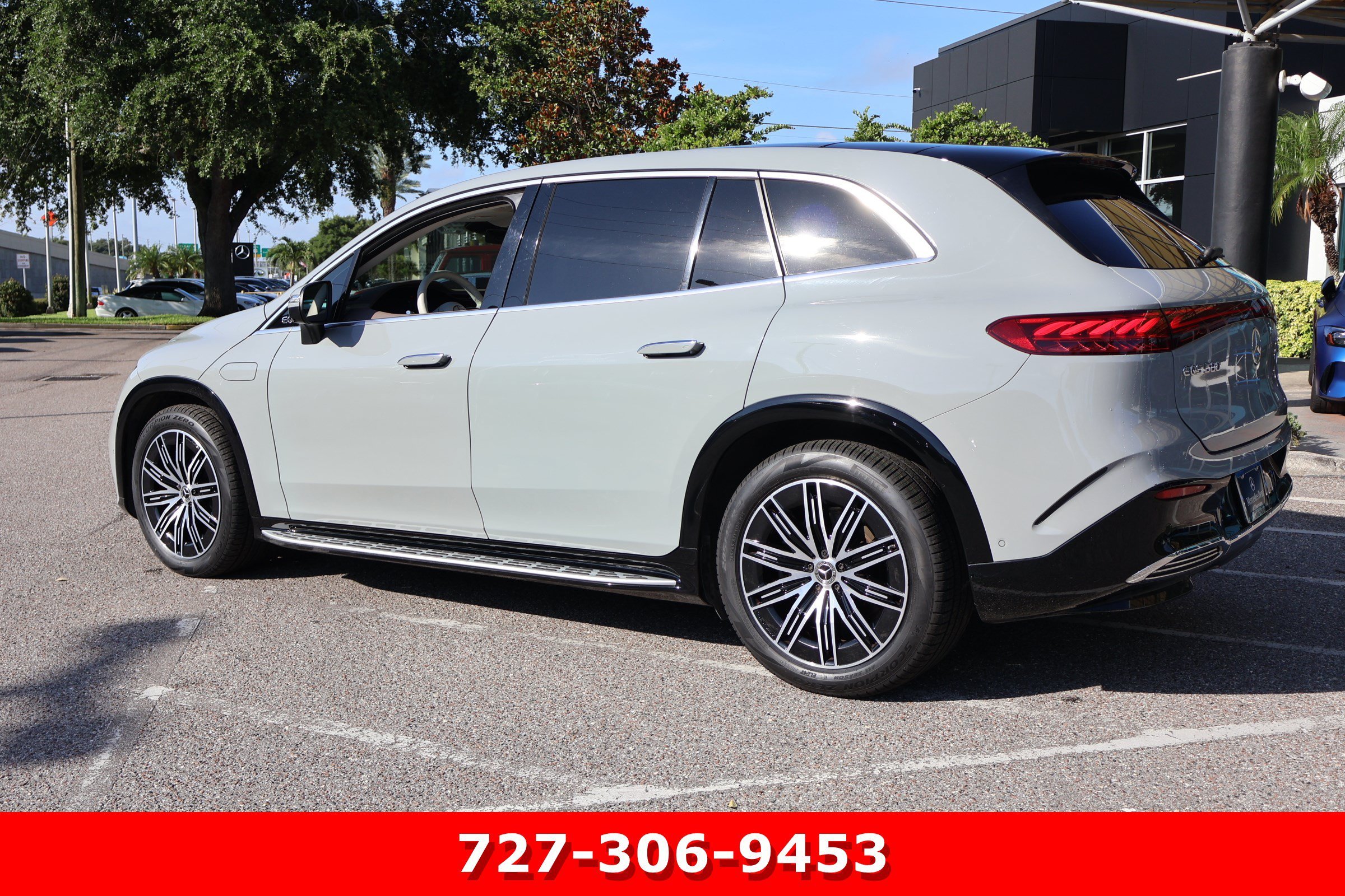 Certified Used 2023 MANUFAKTUR Alpine Gray Mercedes-Benz EQS 580 image 7