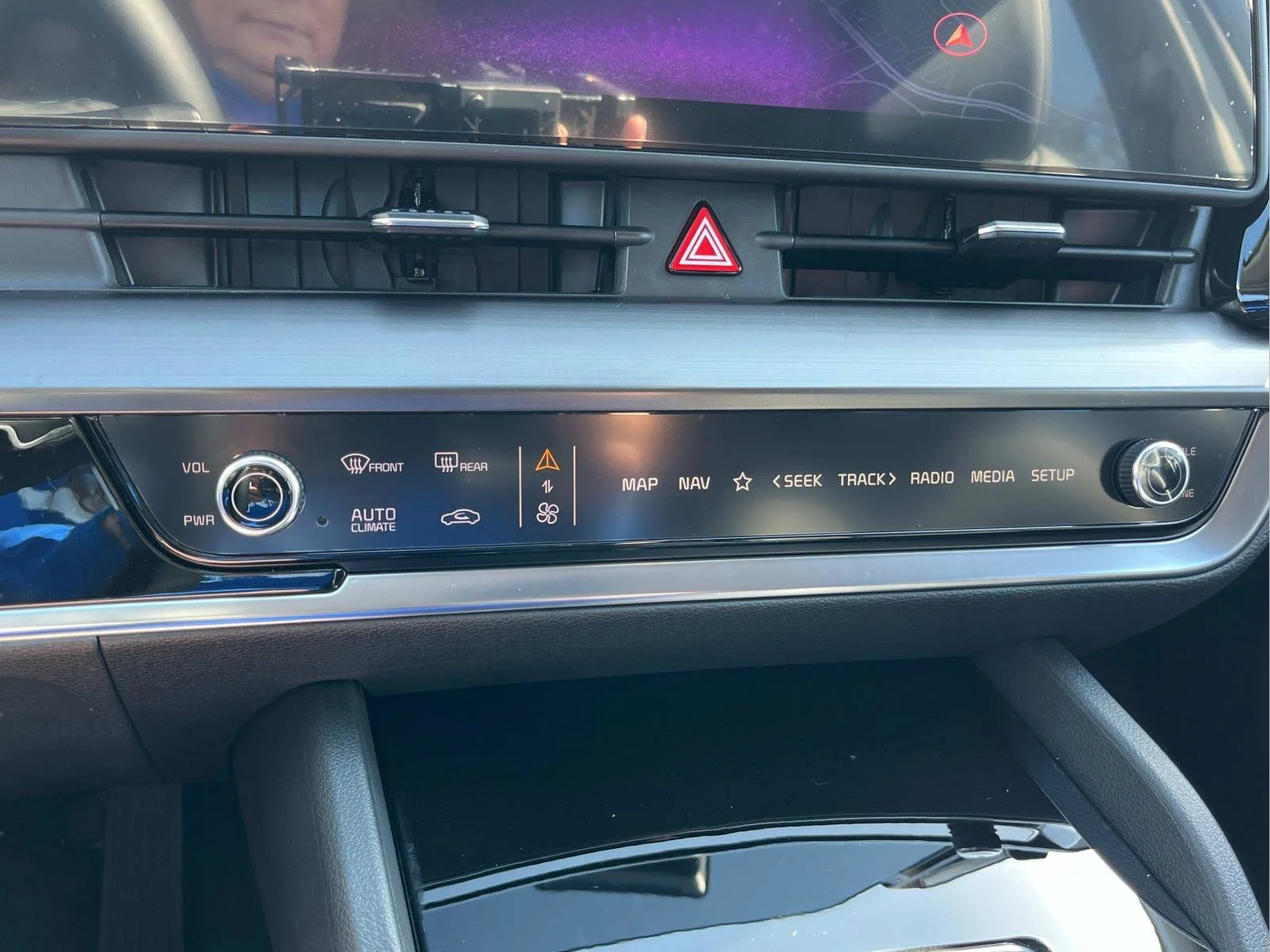 2025 Kia Sportage EX Hybrid - Photo 32