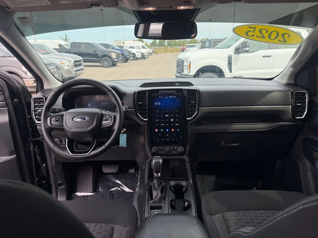 Used 2025 Black Ford XLT image 12