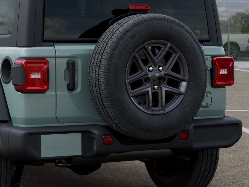 New 2026 Earl Clearcoat Jeep Sport S image 39