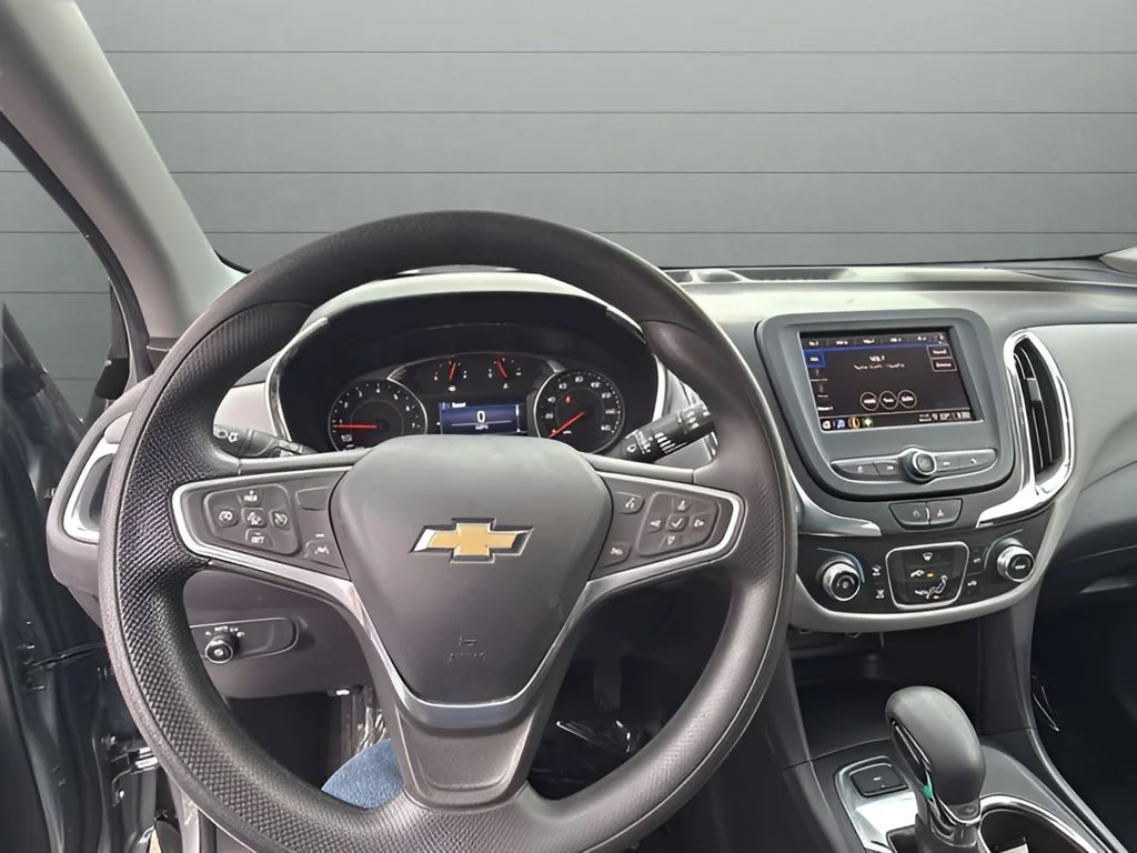 Used 2023 Gray Chevrolet LT image 12