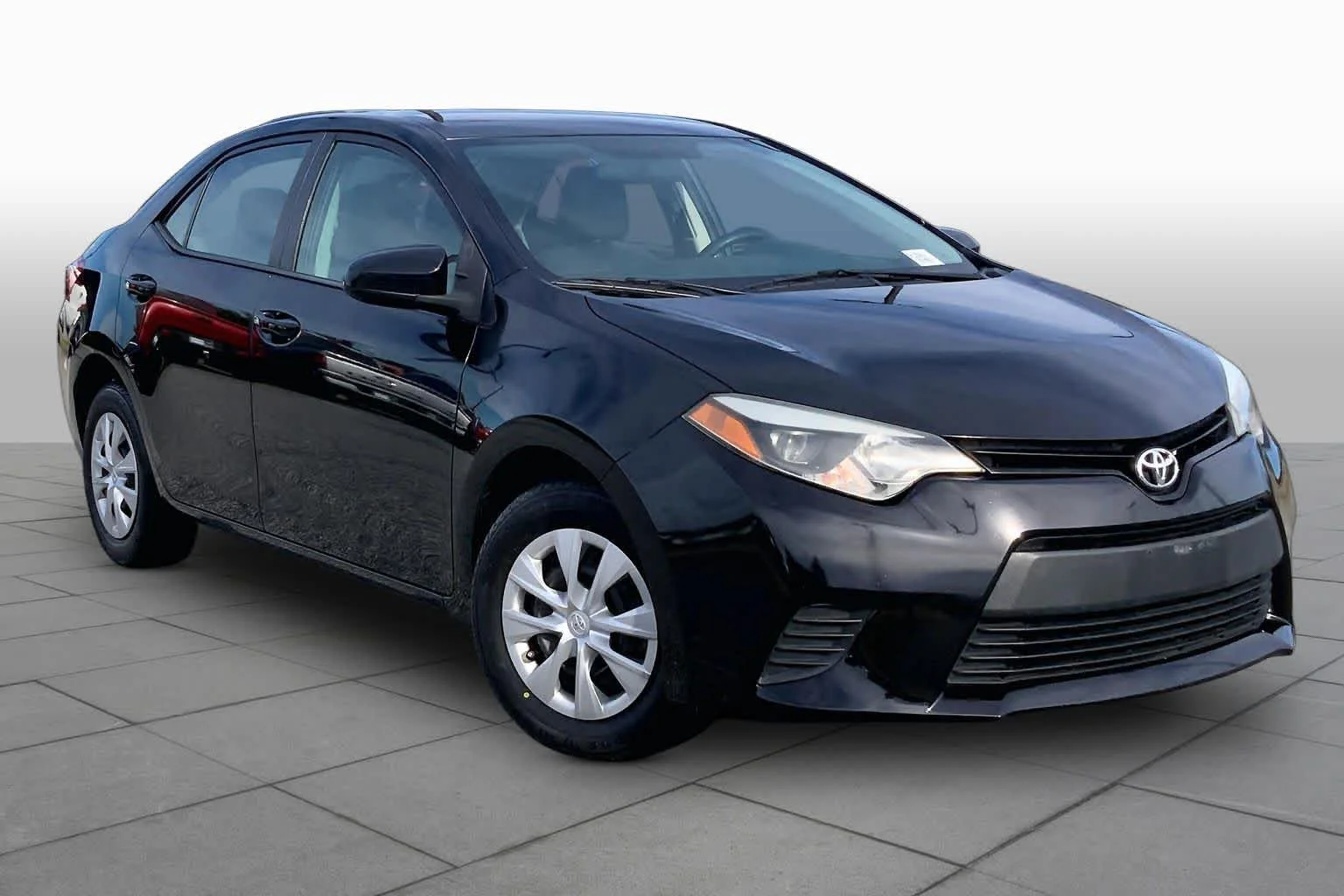 Used 2014 Black Sand Mica Toyota L image 3