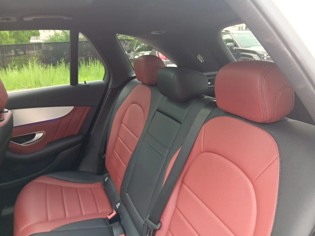 Used 2022 MANUFAKTUR Diamond White Mercedes-Benz GLC 300 image 31