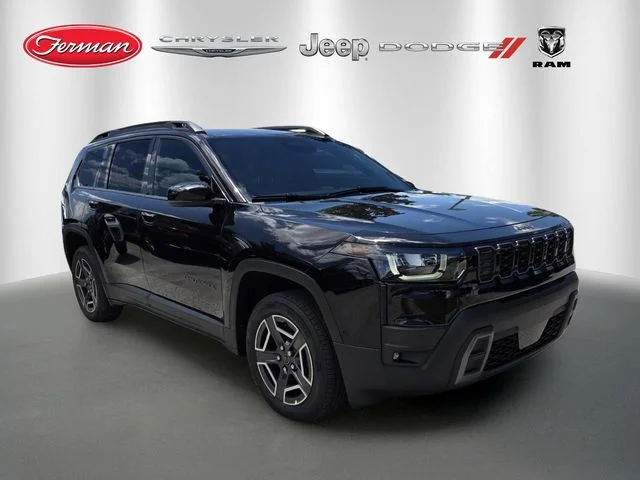 New 2026 Diamond Black Crystal Pearl-Coat Exterior Paint Jeep Limited image 1