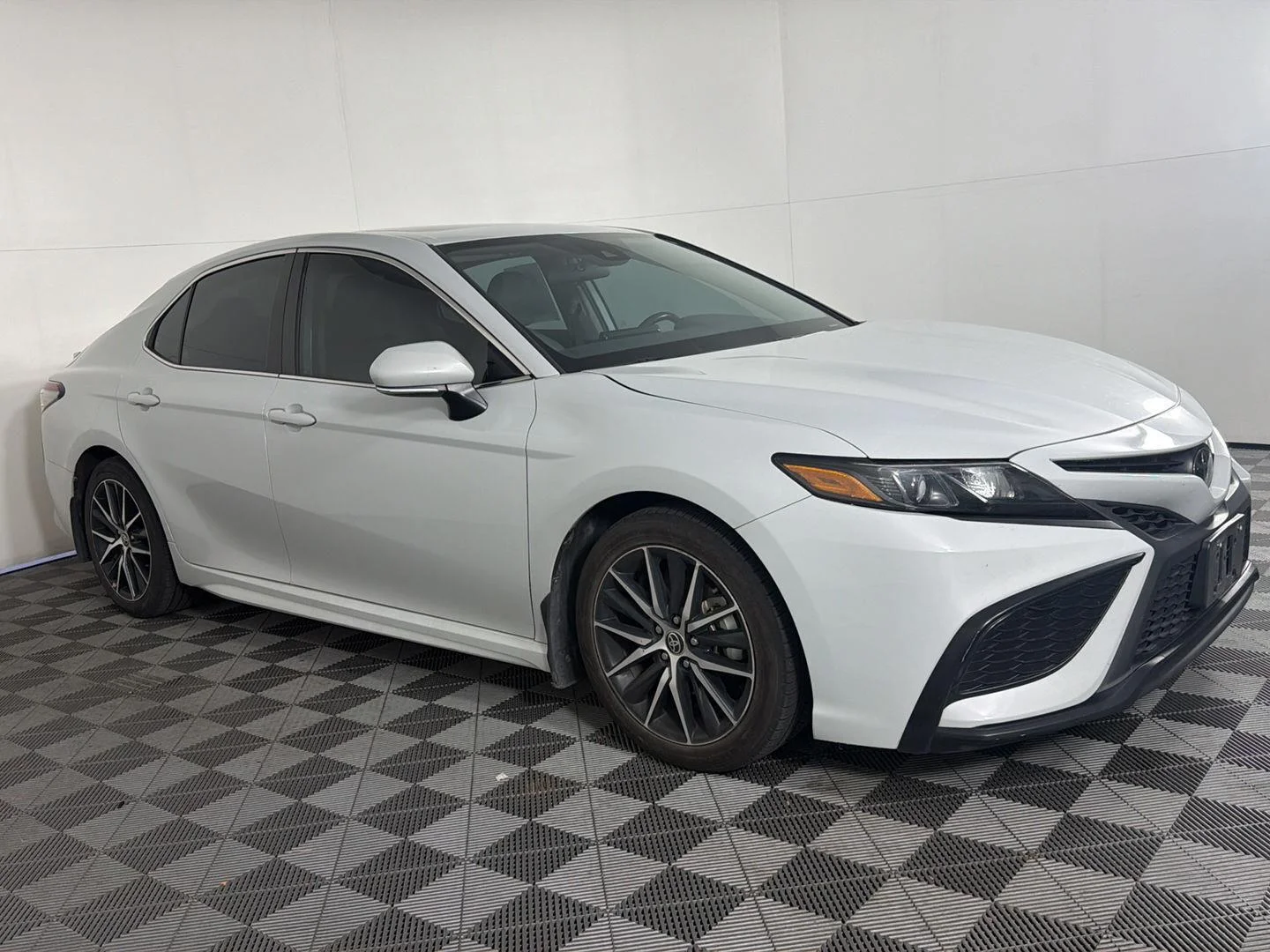 Used 2023 Ice Edge Toyota SE image 7