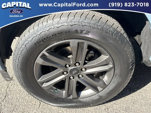 Used 2023 Blue Ford XLT image 13
