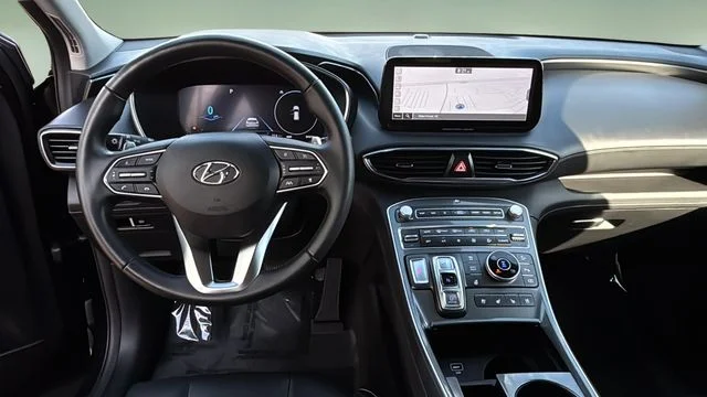 Used 2023 Black Hyundai Limited image 18