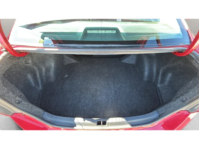 Used 2016 Red Toyota LE image 32