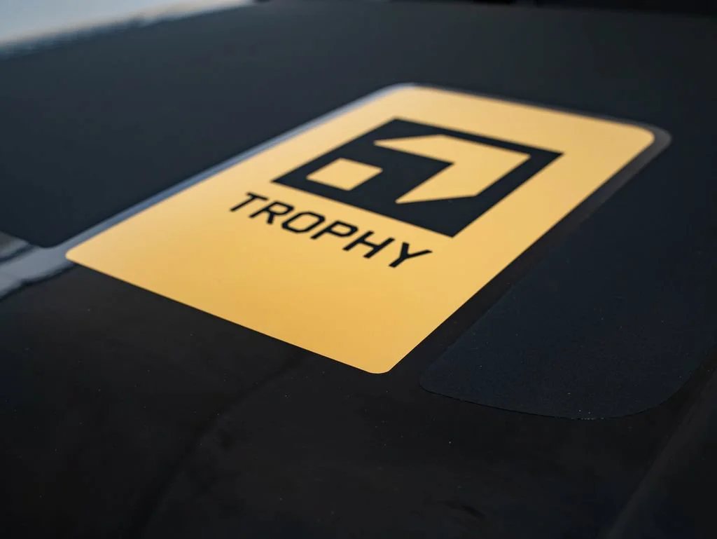 New 2026 Deep Sandglow Yellow Land Rover Trophy Edition Deep Sandglow image 19