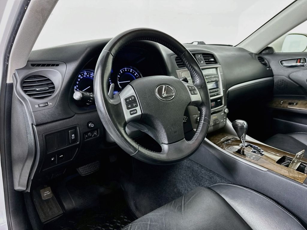 Used 2013 Starfire Pearl Lexus 250 image 10