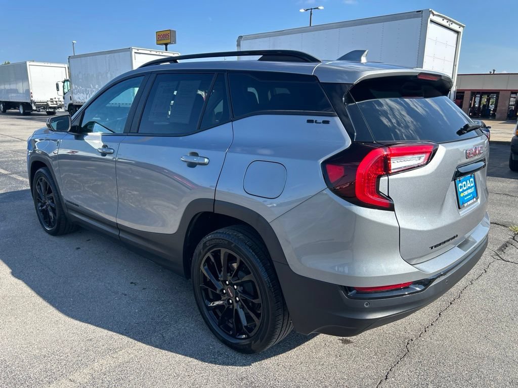 Used 2023 STERLING METALLIC GMC SLE image 5
