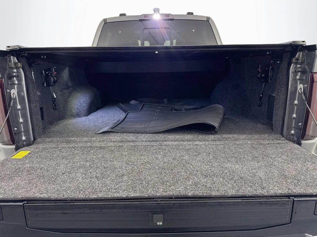 Used 2025 Gray Ford Raptor image 26