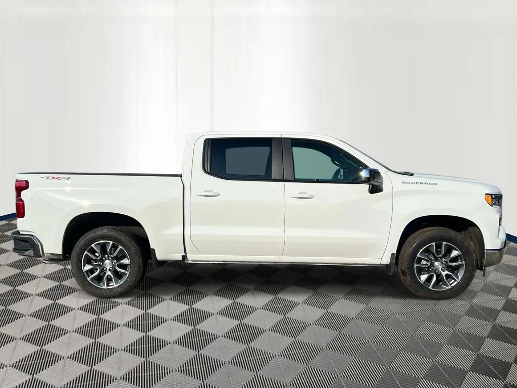 New 2026 Summit White Chevrolet LT image 6