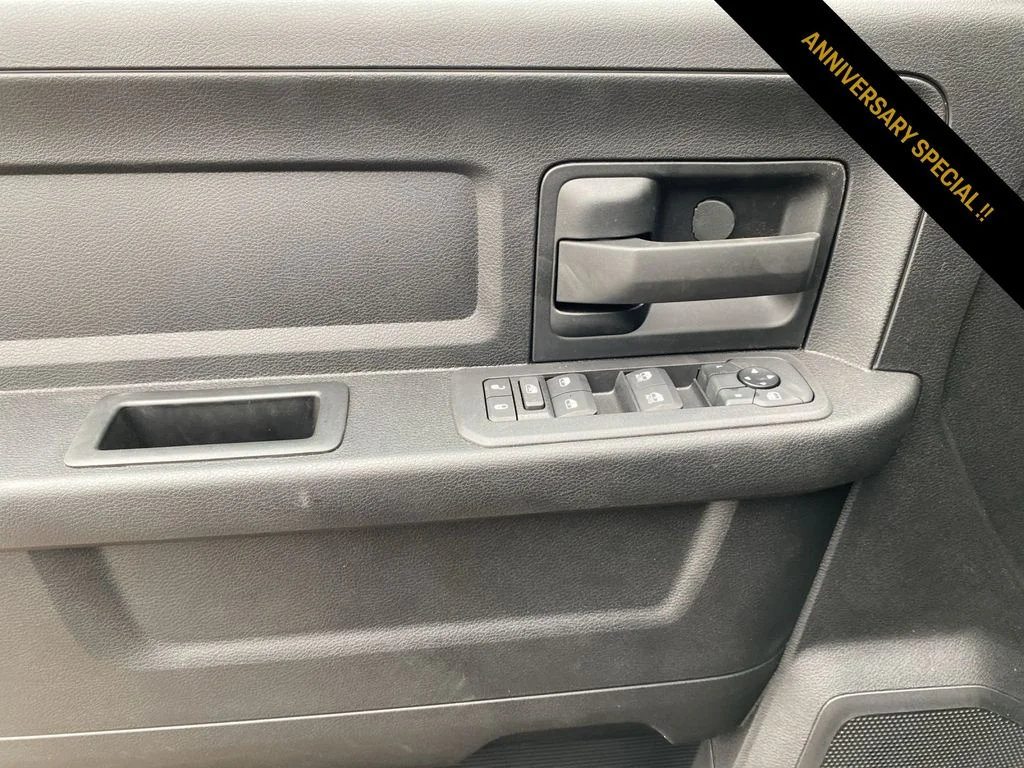 2025 RAM 2500 Tradesman - Photo 9