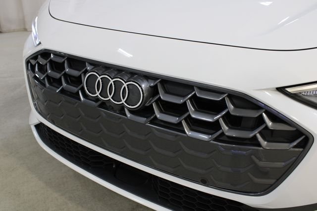 Used 2025 Glacier White Metallic Audi 2.0T Premium image 33