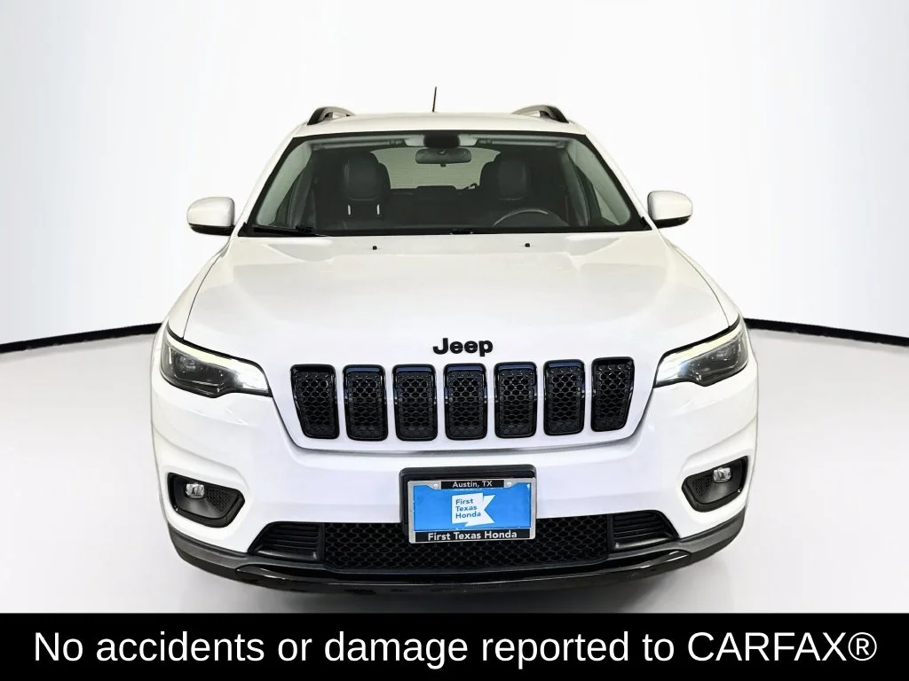 Used 2020 Bright White Clearcoat Jeep Latitude Plus image 2