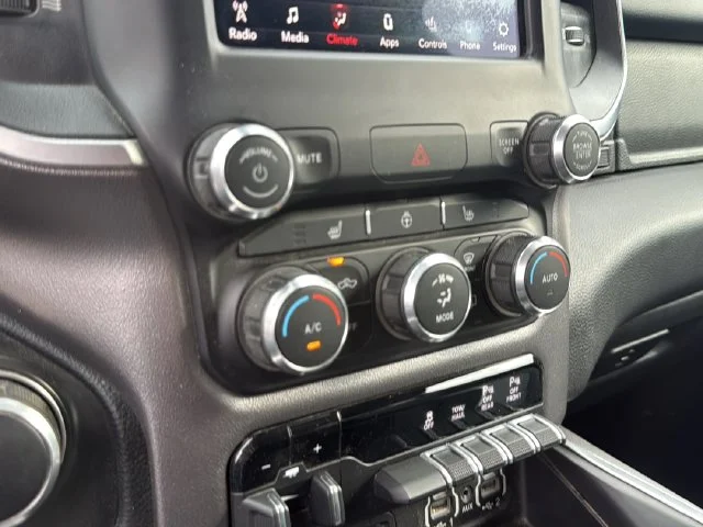 Used 2019 White Ram Big Horn/Lone Star image 16