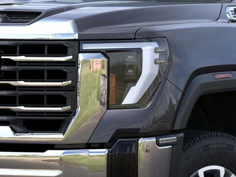 2025 GMC Sierra 2500HD SLT - Photo 13