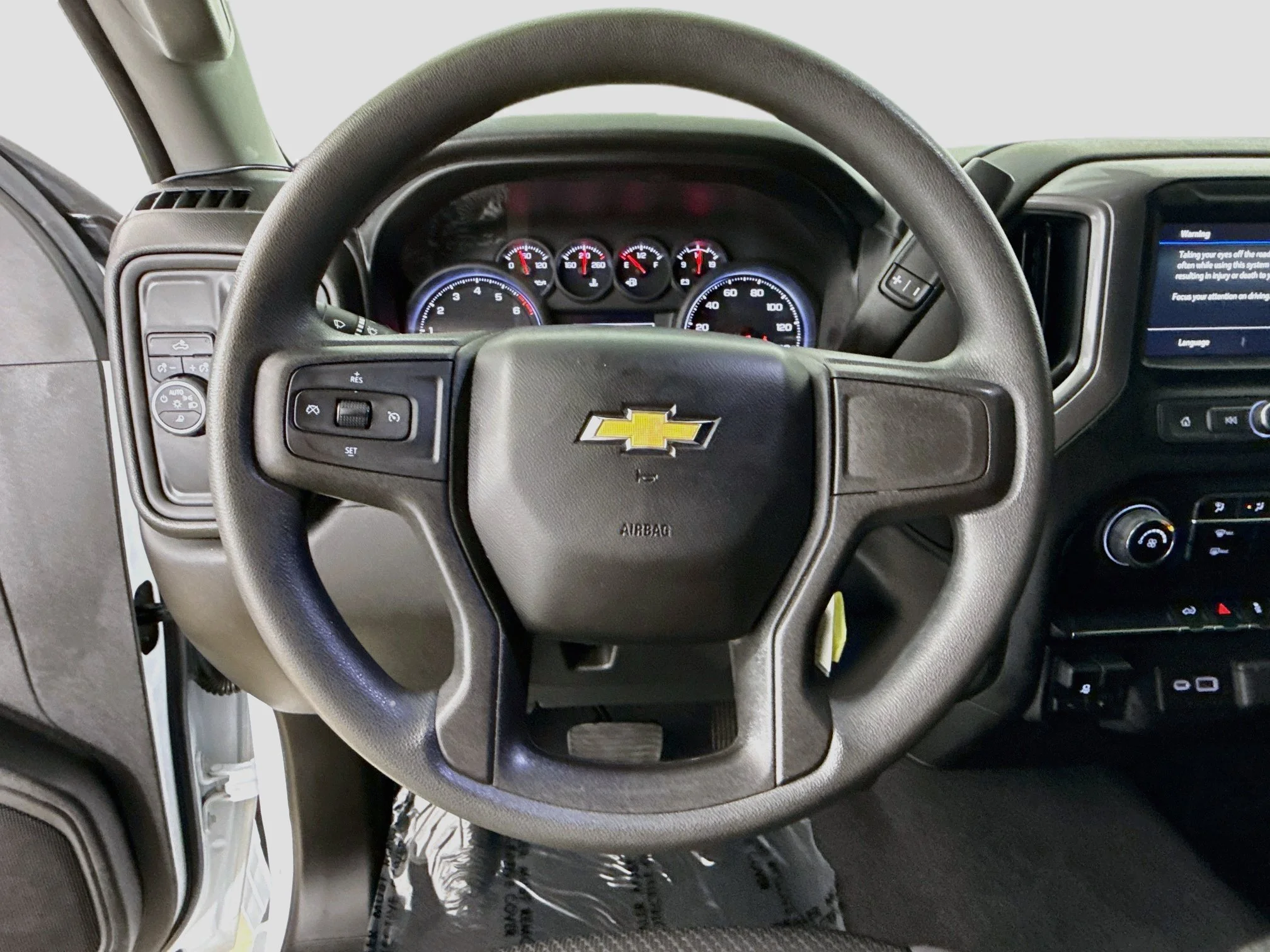Used 2022 SUMMIT WHITE Chevrolet Custom image 13