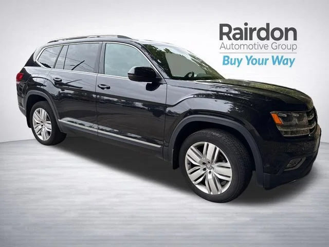 Used 2019 Deep Black Volkswagen SEL Premium image 1