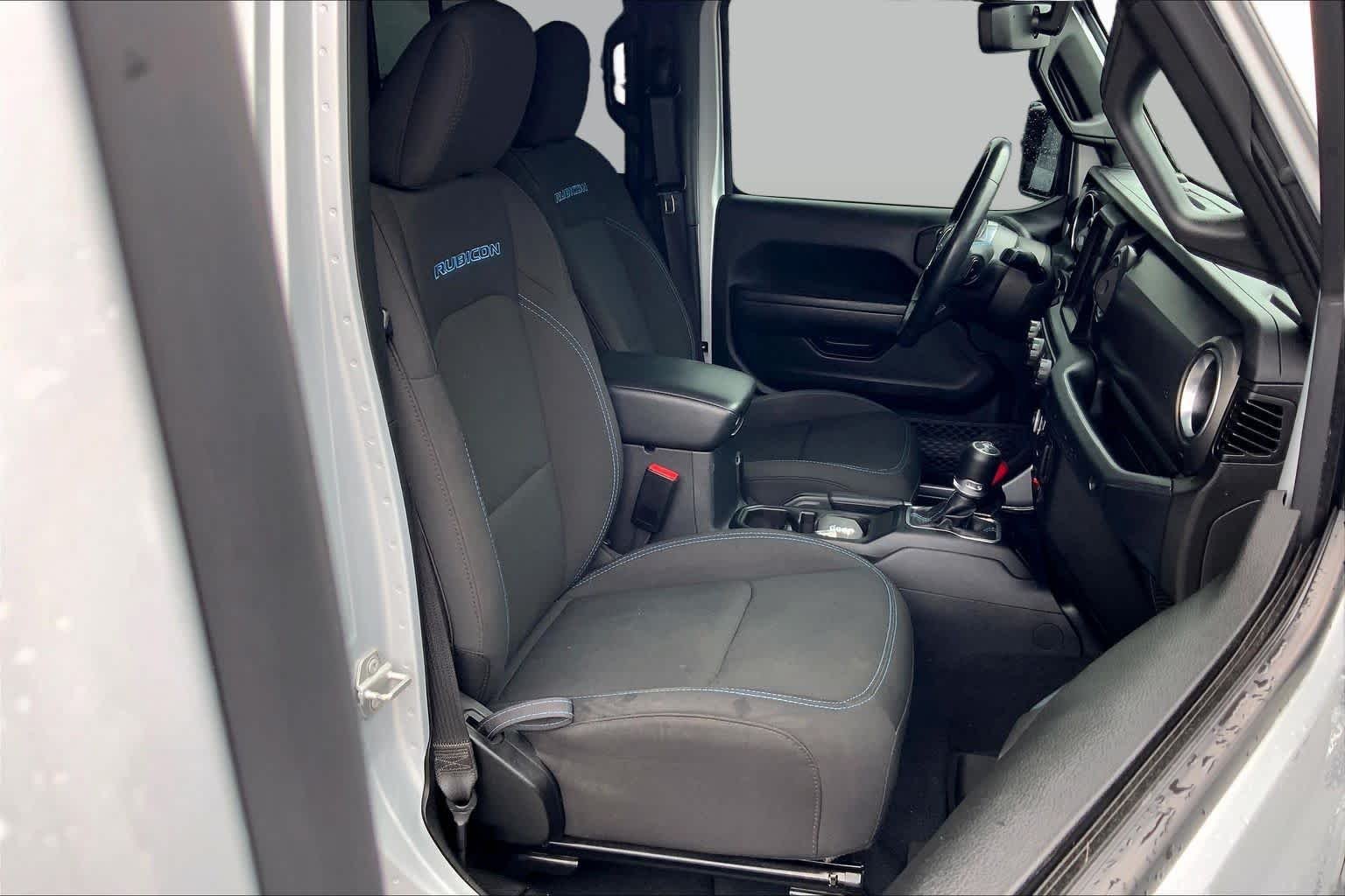 Certified Used 2023 Silver Zynith Clearcoat Jeep Rubicon image 9