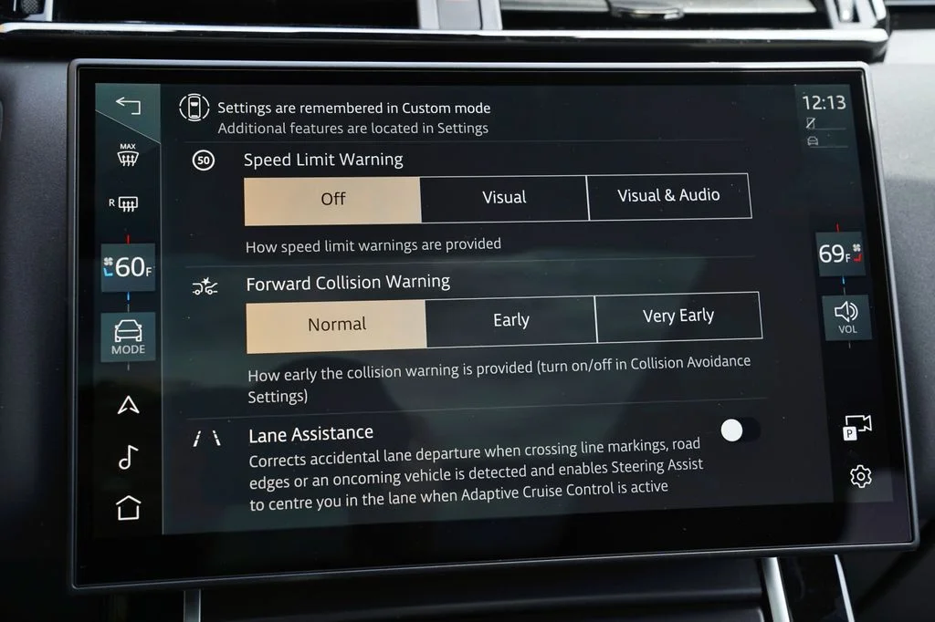 New 2026 Santorini Black Land Rover Belgravia Edition image 25